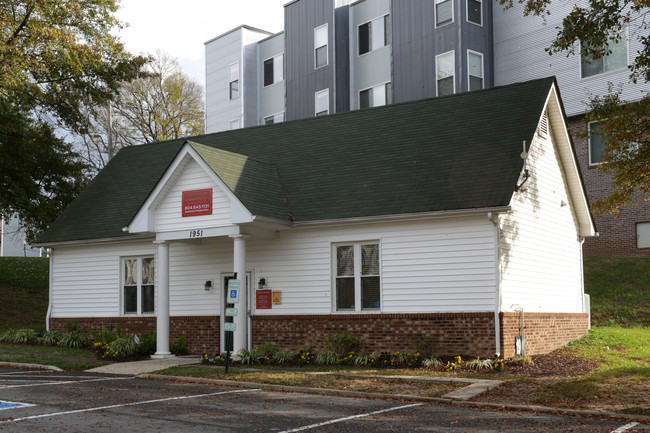 Jefferson Townhouses photo'