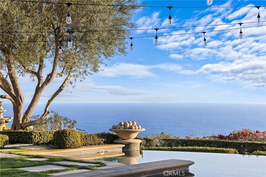 16 Shore Walk, Unit 1139 in Newport Beach, CA - Building Photo