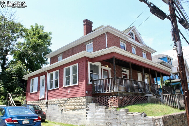 property at 420-422-422 Pennsylvania Ave