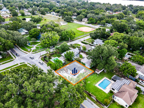 230 6th St NE in Winter Haven, FL - Building Photo - Building Photo