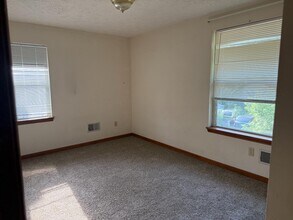528 Avon St in Lansing, MI - Foto de edificio - Building Photo