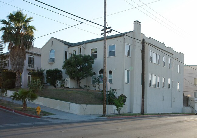 347 N Mariposa Ave in Los Angeles, CA - Building Photo - Building Photo