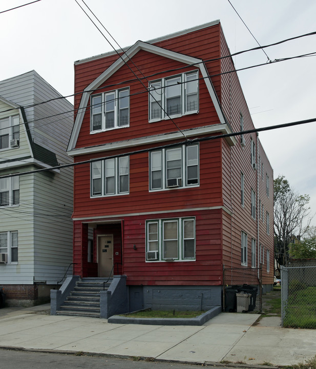 11 Van Nostrand Ave in Jersey City, NJ - Building Photo