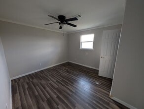 4405 Pradice St in Beaumont, TX - Building Photo - Building Photo