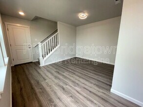 4217 SE Fortress Ln in Hillsboro, OR - Building Photo - Building Photo