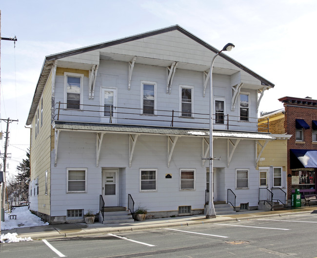 122 N Union St in Norwood Young America, MN - Building Photo - Building Photo