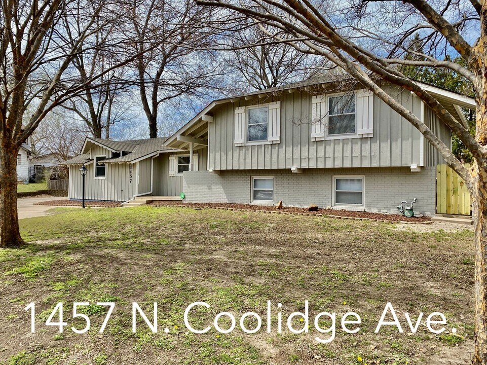 1457 N Coolidge Ave in Wichita, KS - Building Photo