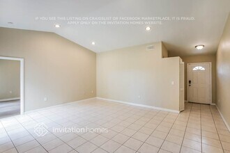211 NW 187th Ave in Pembroke Pines, FL - Building Photo - Building Photo