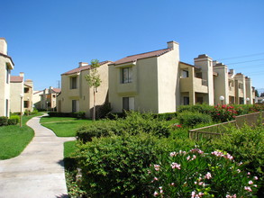 Cottonwood Ranch in Colton, CA - Building Photo - Building Photo