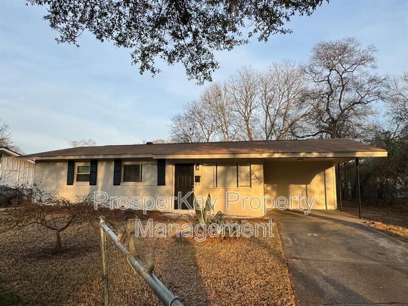 2240 Patsy Ln in Columbus, GA - Building Photo