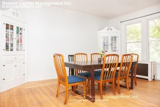 1743 Commonwealth Ave-Unit -m in Boston, MA - Building Photo - Building Photo