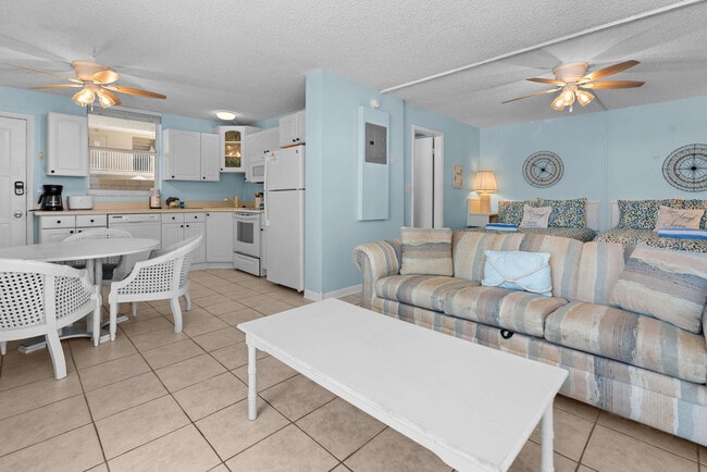 5700 Bonita Beach Rd SW in Bonita Springs, FL - Building Photo - Building Photo
