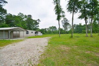 136 Birchwood Dr in Huffman, TX - Building Photo - Building Photo