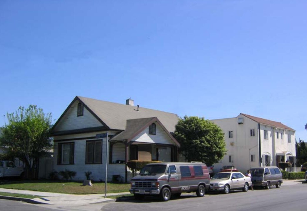 1500-1560 S Ardmore Ave in Los Angeles, CA - Foto de edificio