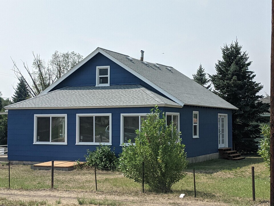 2809 Continental Dr in Butte, MT - Building Photo
