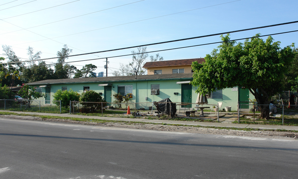 730b NW 5th St in Fort Lauderdale, FL - Building Photo