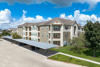Residence at Edinburg in Edinburg, TX - Foto de edificio - Building Photo