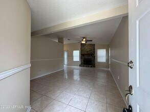 1127 Cove Landing Dr in Jacksonville, FL - Building Photo - Building Photo