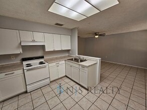 8342-8344 Afton Ln in Port Richey, FL - Building Photo - Building Photo