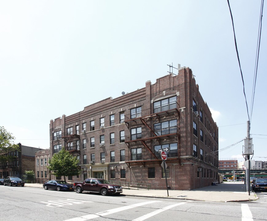 The Bernice Lora Court in Brooklyn, NY - Building Photo