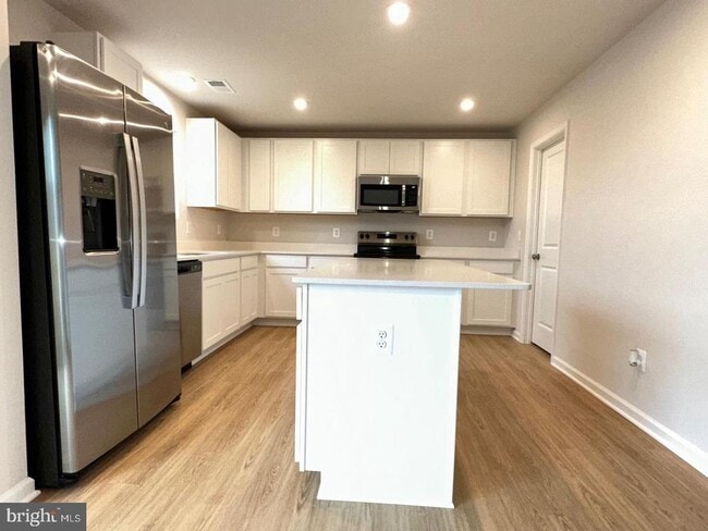 36 Patterson Rd in Charles Town, WV - Building Photo - Building Photo