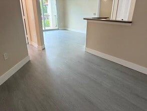 1105 Villa Cir in Boynton Beach, FL - Building Photo - Building Photo