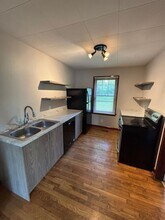 2408 Amber St NE in Knoxville, TN - Building Photo - Building Photo