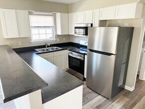 809 Tisbury Ln in Wilmington, NC - Building Photo - Building Photo