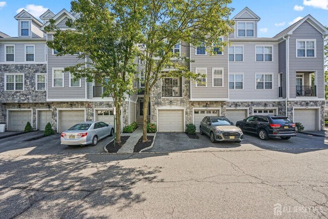 property at 107 Brittany Ct