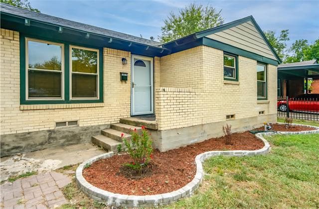 property at 10814 Stallcup Dr