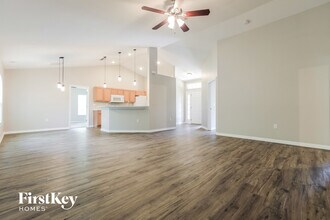 3791 Garbett Terrace in North Port, FL - Foto de edificio - Building Photo