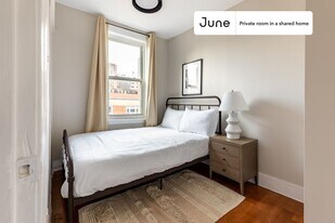 Room in Shared 2 bed/1.5 bath home in Boston, MA - Building Photo