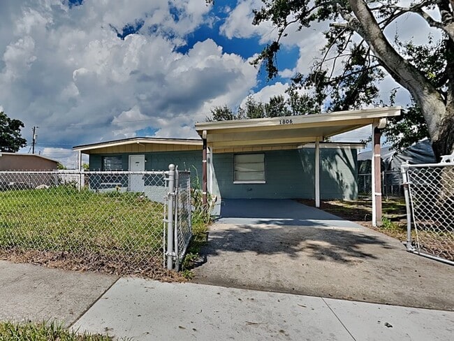 property at 1806 Cadillac Cir
