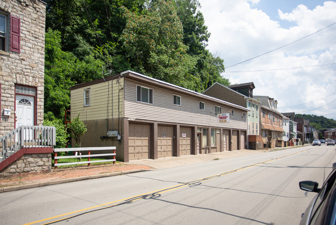 706 Evergreen Ave in Millvale, PA - Building Photo