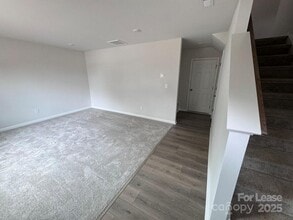 2328 Donnelly Hls Ln in Charlotte, NC - Building Photo - Building Photo