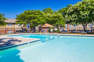 Stratford at Williamsburg