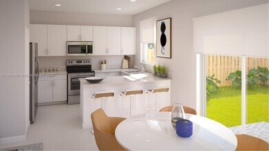12178 NW 24th Pl in Miami, FL - Building Photo - Building Photo