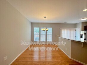 1115 Kingston Grove Dr in Cary, NC - Building Photo - Building Photo