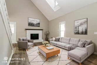 708 Quail Hills Dr in Hopkins, SC - Building Photo - Building Photo