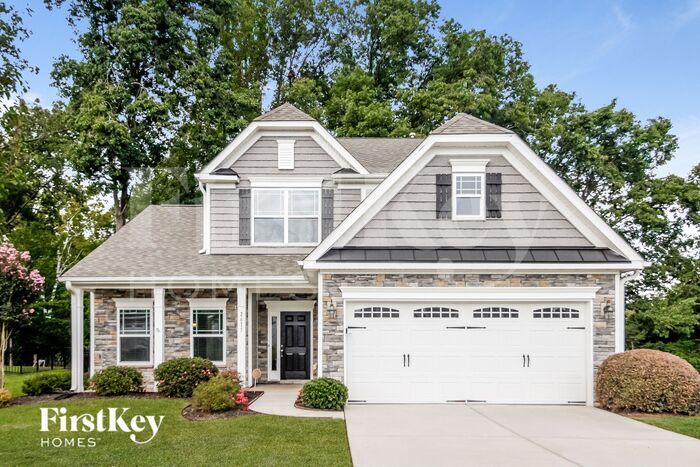 2675 Lamplight Cir in High Point, NC - Building Photo