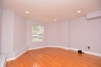 3515 W McLean Ave in Chicago, IL - Building Photo - Building Photo