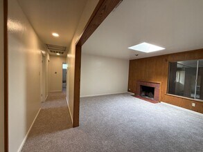 7407 Alix Pkwy in Sacramento, CA - Building Photo - Building Photo