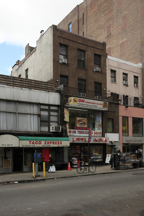 128 E 28th St in New York, NY - Building Photo