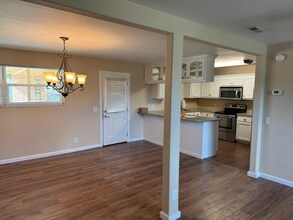 1011 Cornell Dr in Panama City, FL - Building Photo - Building Photo