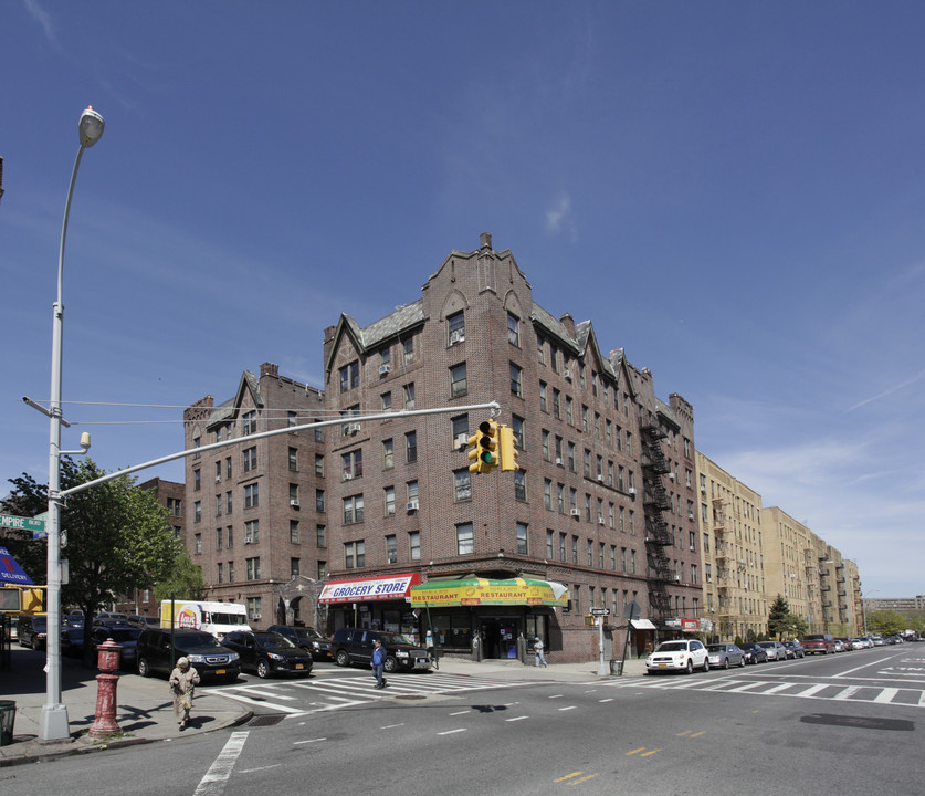 401 Schenectady Ave in Brooklyn, NY - Building Photo