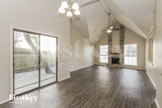 16914 Kilwinning Dr in Houston, TX - Building Photo - Building Photo