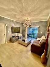 640 Cypress Club Way, Unit E12 in Deerfield Beach, FL - Building Photo - Building Photo
