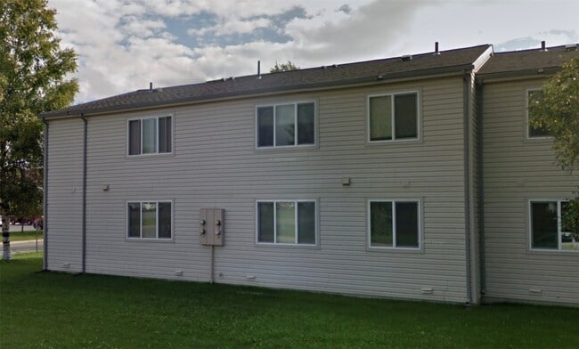 property at 424 E Dogwood Ave