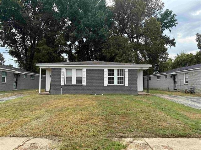 property at 3113 Yale Ave