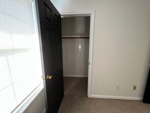 3909-3911-3911 Olympic Ct in Columbia, MO - Building Photo - Building Photo